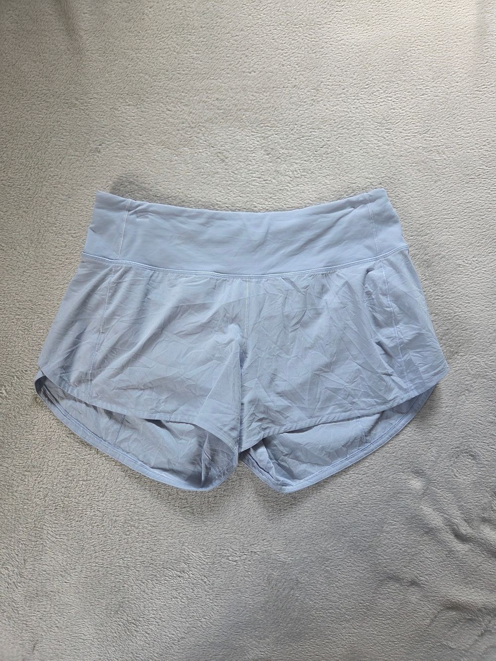 Lululemon W7AYMT Speed Up Short Long *4" Updated Fit Daydream Size 6 EUC
